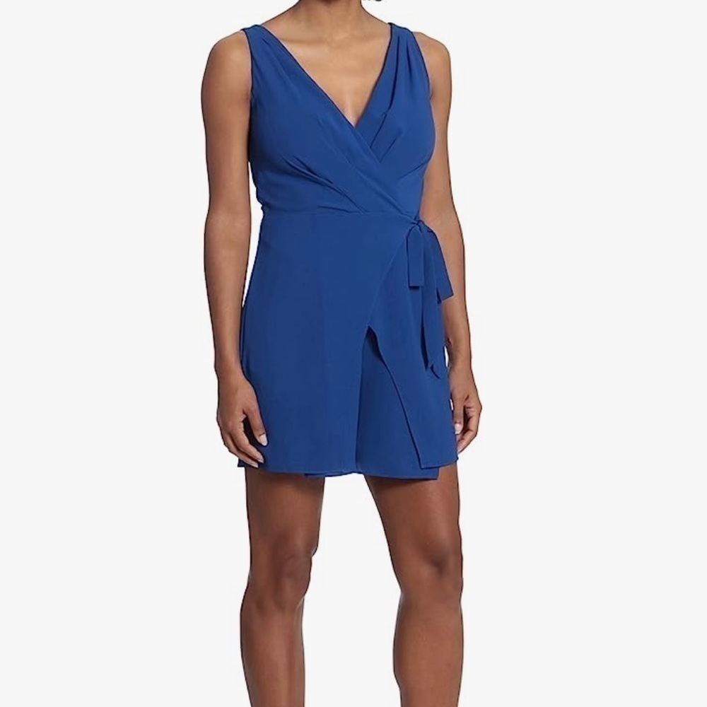 London times romper - Picture 1 of 5